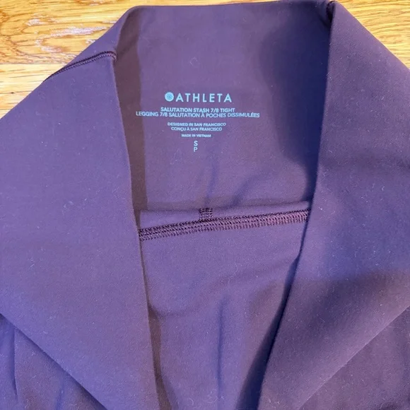 Athleta Salutation Stash 7/8 Tight Leggings Spiced Cabernet - Size Small - Picture 4 of 6